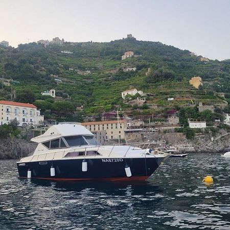 Salerno Yacht Ξενοδοχείο Εξωτερικό φωτογραφία