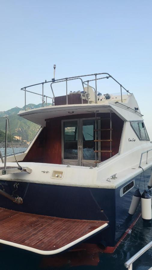 Salerno Yacht Ξενοδοχείο Εξωτερικό φωτογραφία