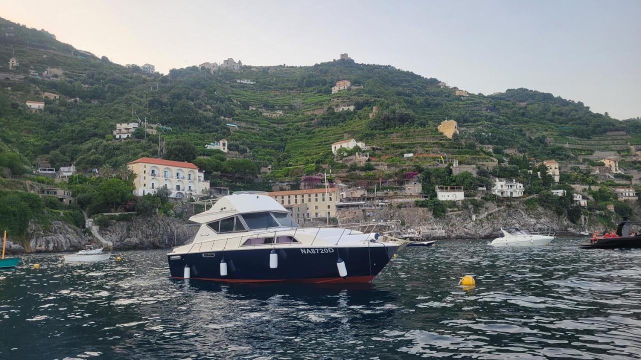 Salerno Yacht Ξενοδοχείο Εξωτερικό φωτογραφία